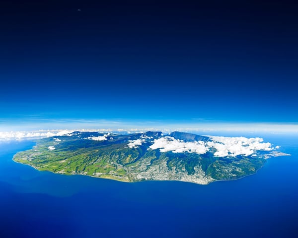 La Reunion vue du ciel_small